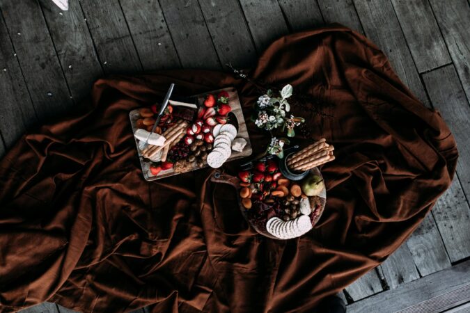 Jak zmienia się nasze podejście do jedzenia – od fast foodów po slow food | Świadome jedzenie | Bizzymc.pl